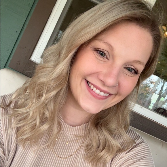 kaelie_davey